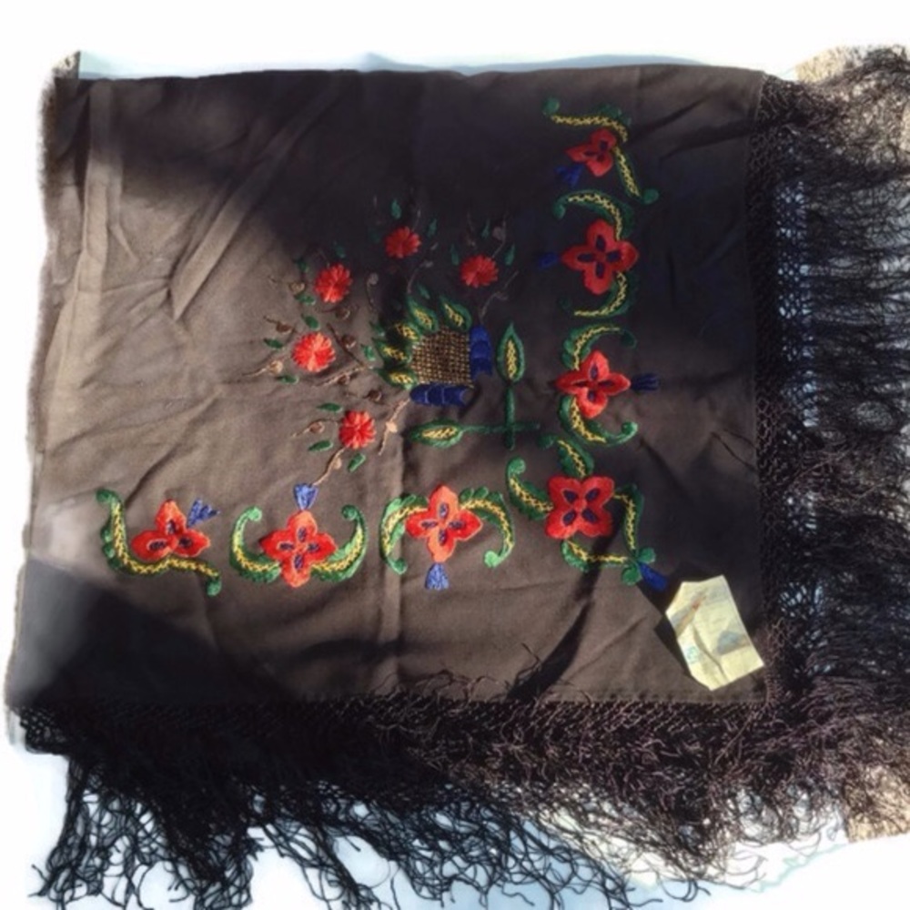 Black Russian Shawl Fringe Floral Embroidered  New